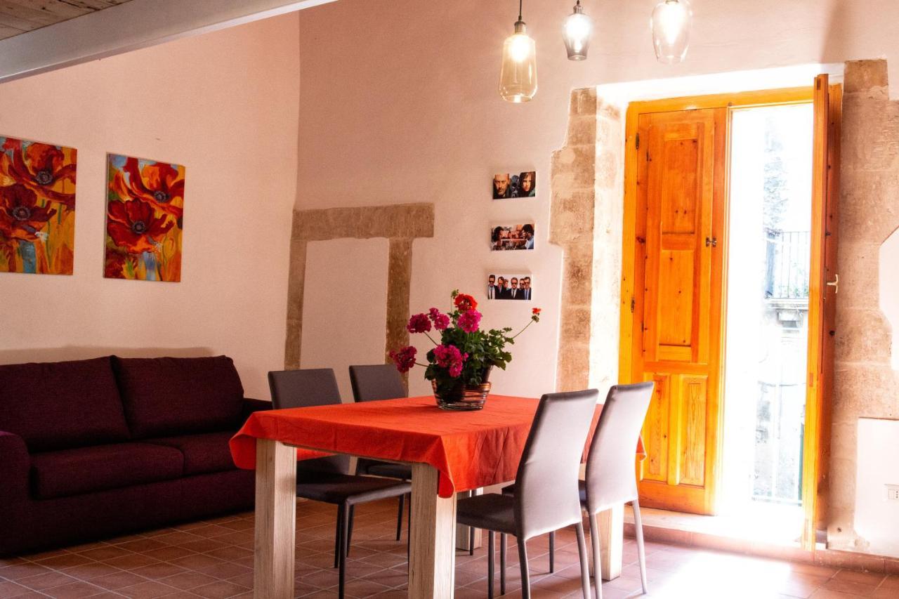 Sunny Holiday Apartment - Ortigia Syracuse Екстер'єр фото