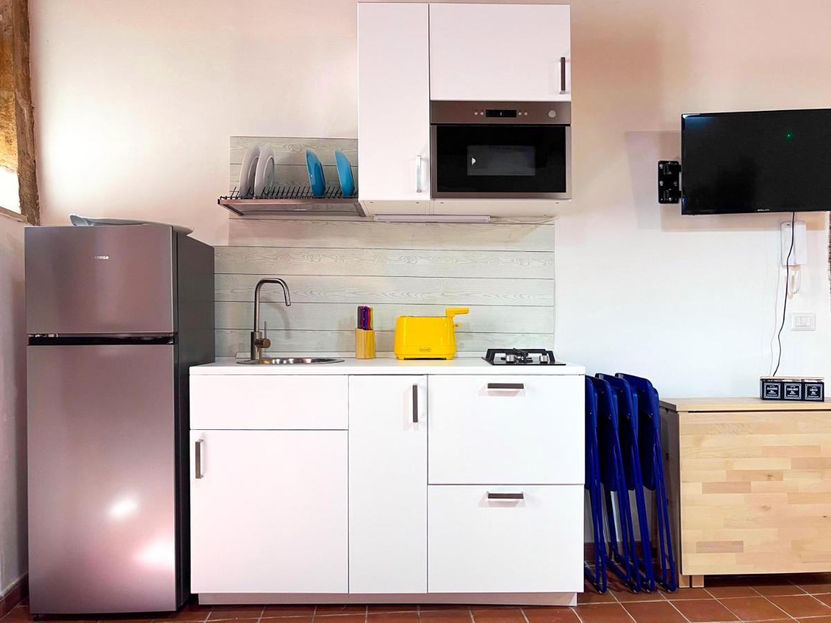 Sunny Holiday Apartment - Ortigia Syracuse Екстер'єр фото